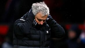 Mourinho elogia Matic e arrasa... os restantes
