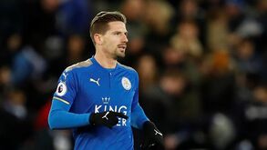 Adrien Silva surpreendido com Bruno de Carvalho admite reagir