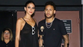 Neymar mostra como se dança só com um pé