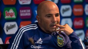 Irmão de Dybala ataca Sampaoli: «Seleção escolhida por dirigentes e jornalistas»