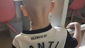 Santiago Canizãres de luto pela morte do filho de cinco anos