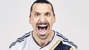 LA Galaxy confirmam Ibrahimovic através de anúncio de jornal 