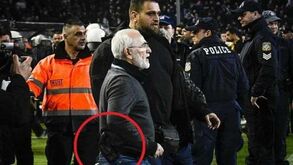 Grécia: Presidente do PAOK banido de estádios por três anos e clube perde 3 pontos