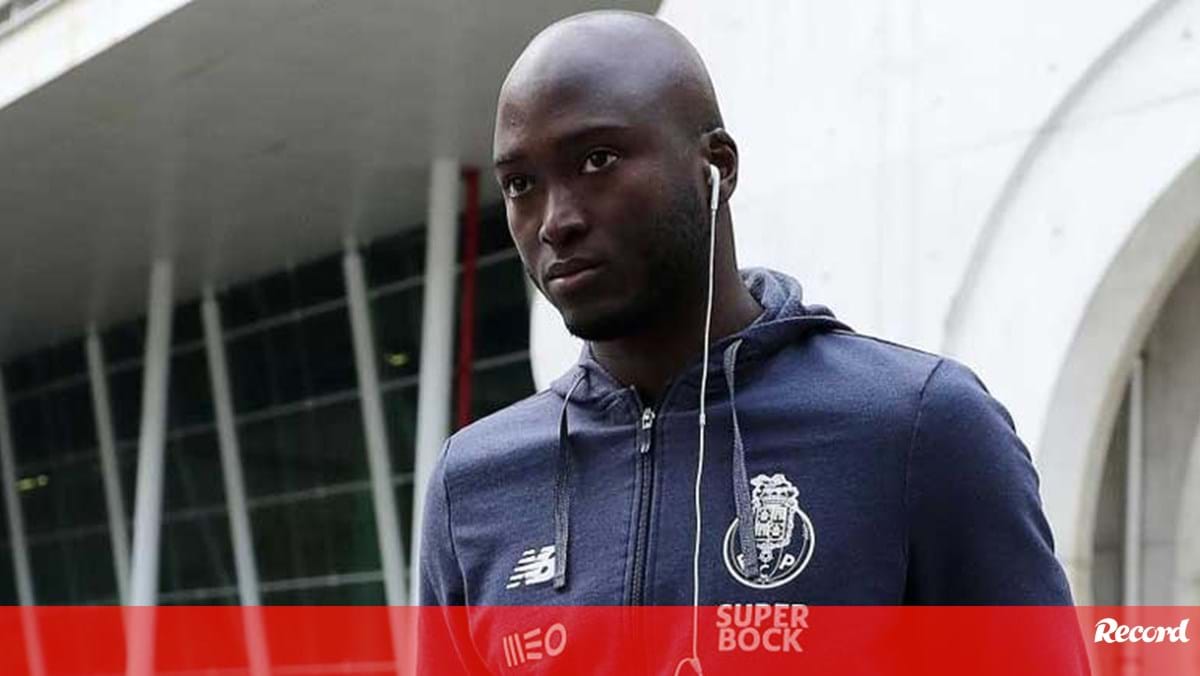 Danilo Pereira Já Foi Operado - FC Porto - Jornal Record