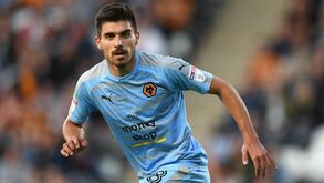 Rúben Neves no onze do ano e na disputa de dois outros prémios no Championship