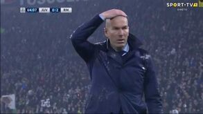 Zidane nem queria acreditar no golo de bicicleta de Ronaldo