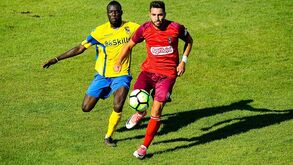 Tiago Esgaio contratado por três épocas
