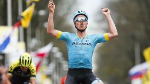  Michael Valgren vence Amstel Gold Race