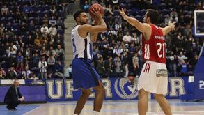 FC Porto vence Benfica e aproxima-se da frente