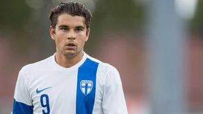 FIFA autoriza Sergei Eremenko a trocar a seleção finlandesa pela russa