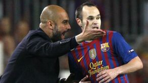 Guardiola diz que o mundo do futebol vai falar de Iniesta por mais de 50 anos