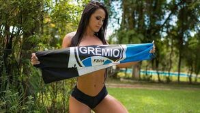 Fanatismo pelo Grémio levou-a a outros títulos