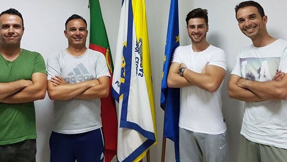 Ferreiras renova confiança no treinador