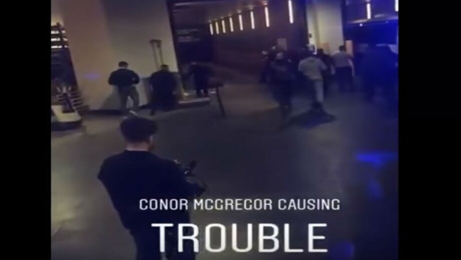 Lutador invadiu a Barclays Centre e causou vários distúrbios
