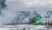 Manifestações do 1 de maio em Paris marcadas por violência