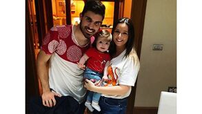 Débora Lourenço mimada no dia de aniversário