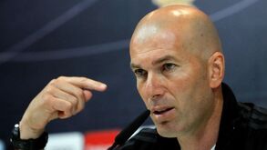 Zidane sem poupanças para Camp Nou: «Quem estiver a 100 por cento joga»