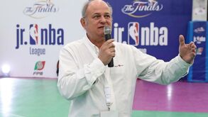 Manuel Fernandes reeleito presidente da Federação de Basquetebol