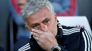 Mourinho chega a acordo com fisco espanhol e paga multa de 800 mil euros