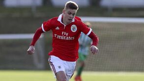 Benfica cede na luta pelo título