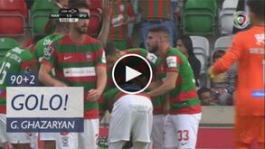 Ghazaryan celebrou após incrível 'frango' de Rui Patrício