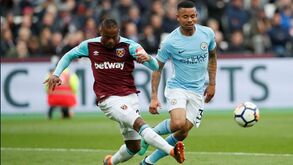 Patrice Evra deixa West Ham 