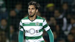 Bryan Ruiz negoceia com o Santos