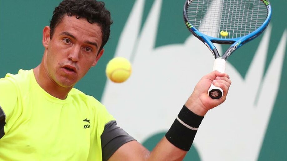 Gonçalo Oliveira segue para a ronda final do 'qualifying' em Roland Garros