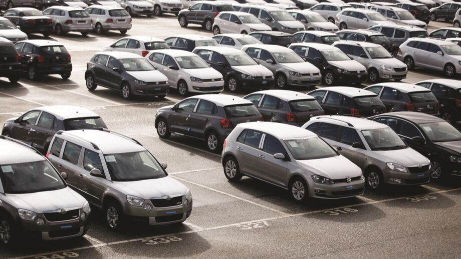 carros automoveis