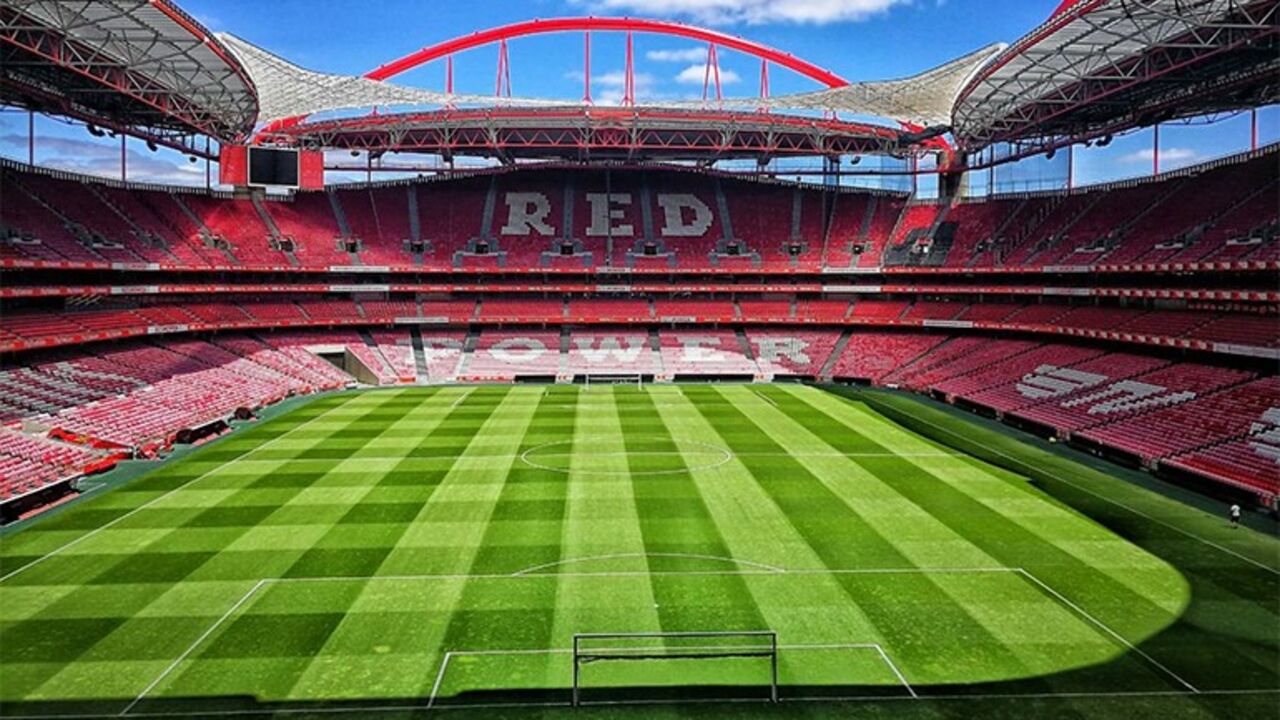 Estádio da Luz já espera o regresso da bola Fotogalerias Jornal Record Estádio da Luz já espera o regresso da bola Fotogalerias Jornal Record
