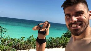 Rúben Neves vive dias de luxo com a namorada