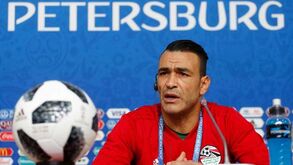El Hadary queixa-se das bolas do Mundial: «Somos vítimas da FIFA»