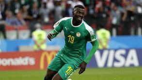M'Baye Niang, o 'enfant terrible' do Senegal: destruiu dois Ferrari e até já foi preso