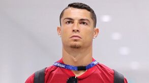 Cristiano Ronaldo explica barba: «Foi uma brincadeira que fiz com o Quaresma»