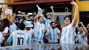 Excesso de confiança levou argentino a comprar bilhetes para os estádios... errados