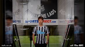 Ki Sung-yueng troca Swansea pelo Newcastle