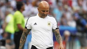 Sampaoli: «Não devo decidir hoje o que vou fazer»