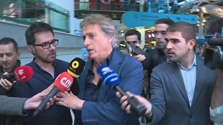 O treinador não quis alongar-se sobre a sua saída do Sporting, remetendo explicações para mais tarde