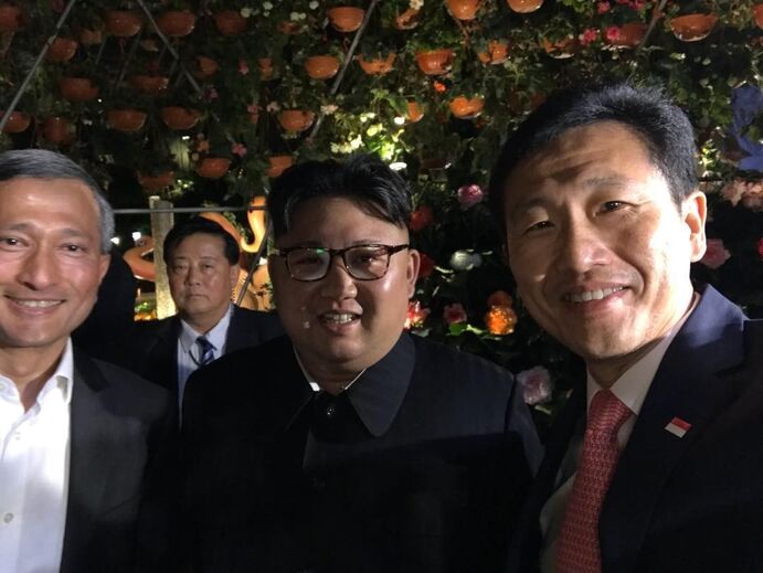 Kim Jong-un tira selfie em Singapura