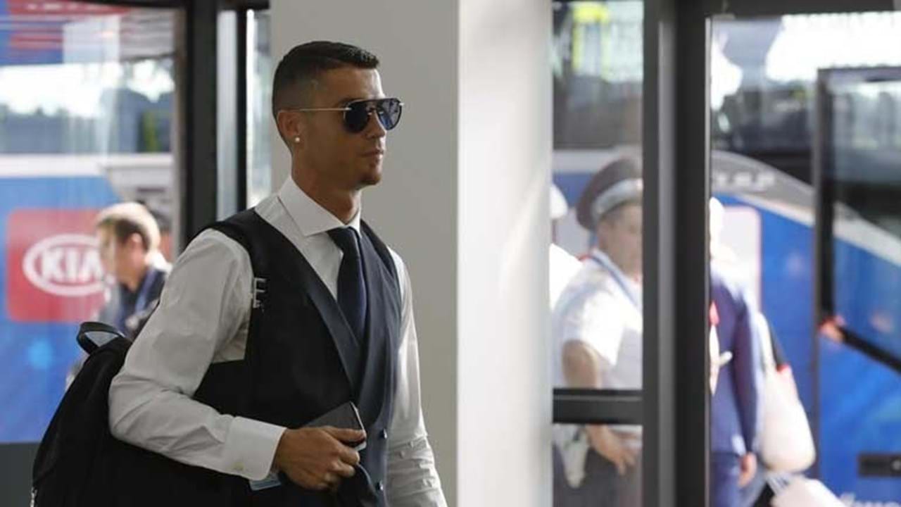 A operação tinha mais Prismas: Juventus volta a ser alvo de buscas no mesmo  processo mas com outros contratos (como a venda de Ronaldo) – Observador