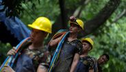 Equipas de resgate de jovens presos em gruta da Tailândia