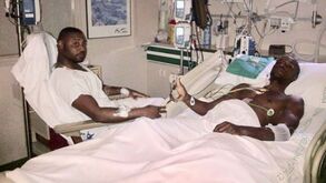 Abidal publica imagem no hospital e pede respeito
