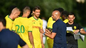Miguel Cardoso goleia Chênois no segundo teste