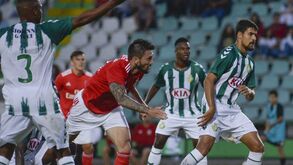 A crónica do V. Setúbal-Benfica, 1-1: Meia parte não deu para fazer festa