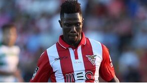 Regressa a Vila das Aves onde já representou o CD Aves