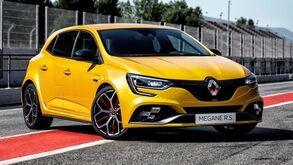 Novo Renault Mégane R.S. Trophy de 300 cv é o mais radical de sempre