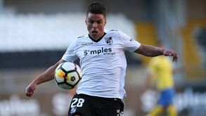 Rúben Oliveira é reforço para o meio-campo 