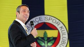 Adversário do Benfica tem dívida superior a 600 milhões de euros