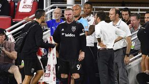 Rooney estreou-se a marcar na MLS mas nem tudo correu bem