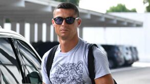 Ronaldo já iniciou os trabalhos em Turim com 200 adeptos à sua espera